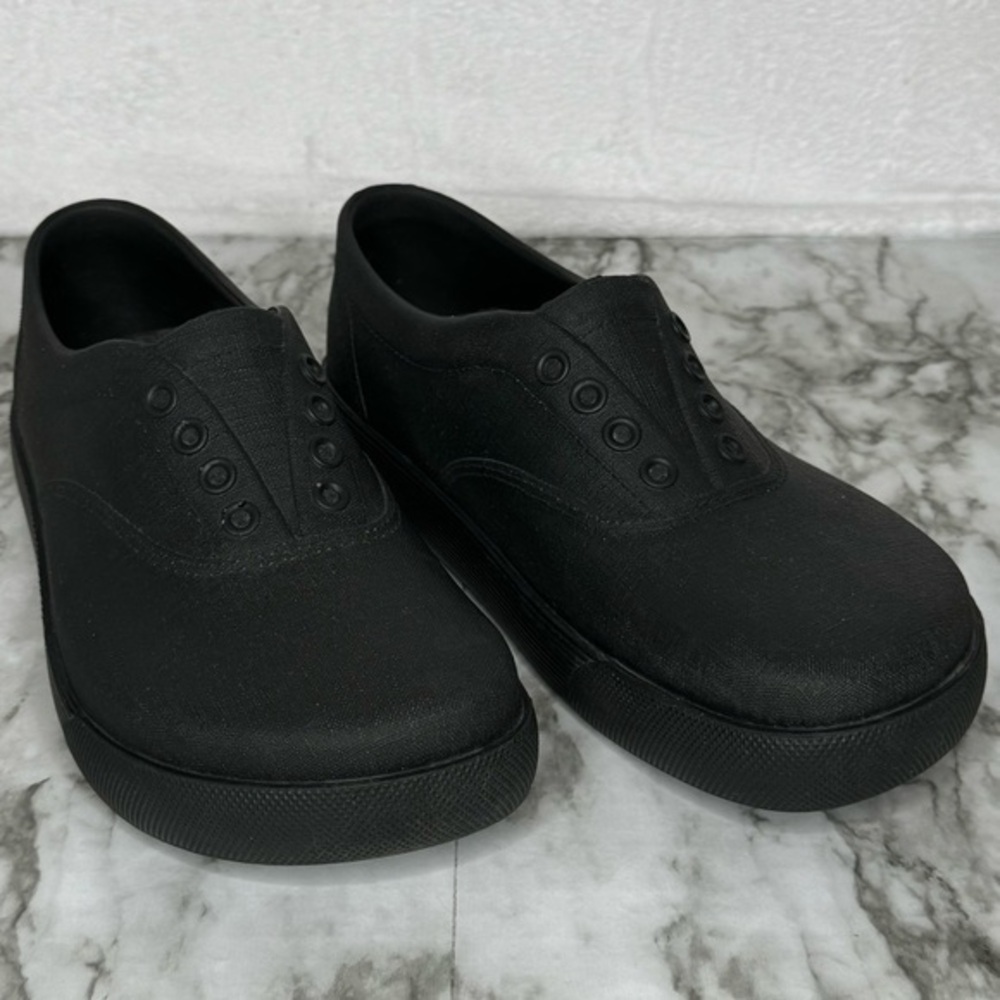 Klogs Footwear Men's Shark Black- Sz‎ 9 (Medium width)